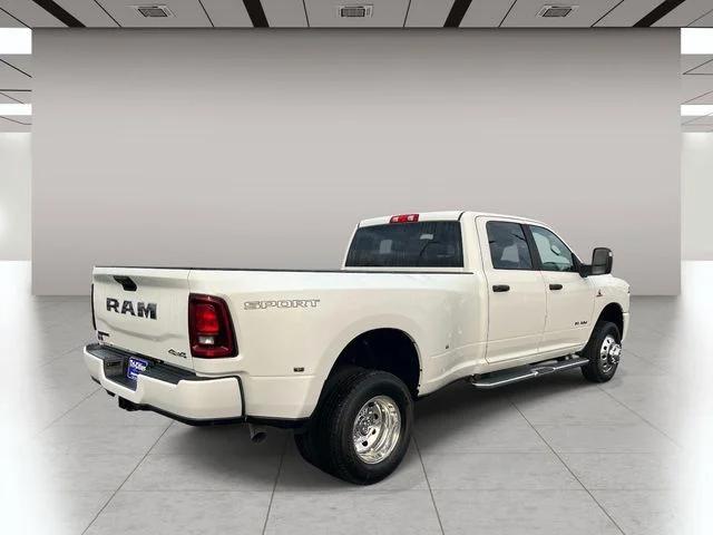 2026 RAM 3500 RAM 3500 BIG HORN CREW CAB 4X4 8 BOX