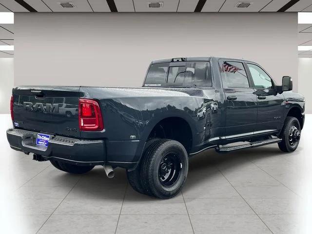 2026 RAM 3500 RAM 3500 BIG HORN CREW CAB 4X4 8 BOX