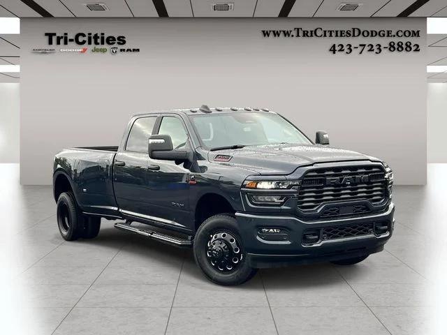 2026 RAM 3500 RAM 3500 BIG HORN CREW CAB 4X4 8 BOX