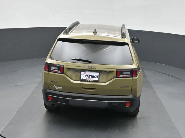 2026 Jeep Cherokee Laredo 4x4