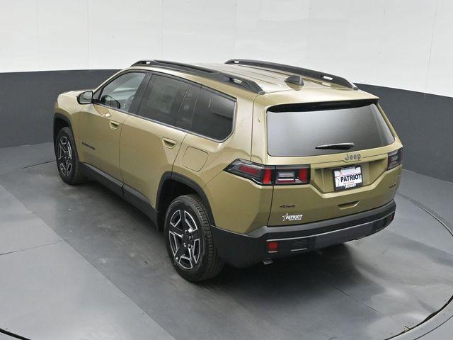 2026 Jeep Cherokee Laredo 4x4