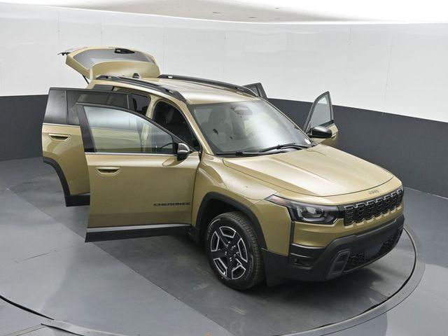 2026 Jeep Cherokee Laredo 4x4