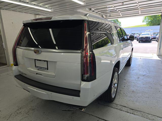 2018 Cadillac Escalade ESV Premium Luxury