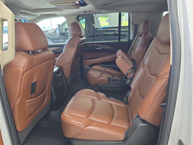 2018 Cadillac Escalade ESV Premium Luxury