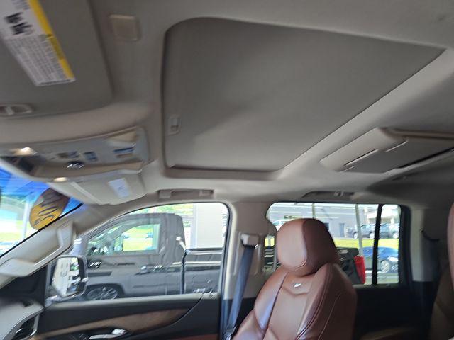 2018 Cadillac Escalade ESV Premium Luxury