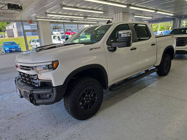 2024 Chevrolet Silverado 1500 4WD Crew Cab Short Bed ZR2