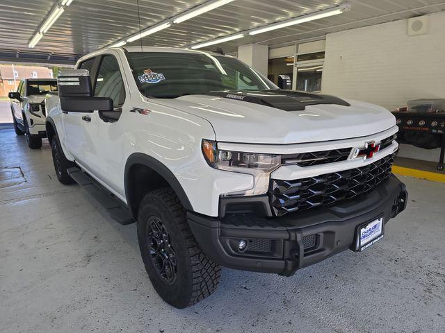 2024 Chevrolet Silverado 1500 4WD Crew Cab Short Bed ZR2
