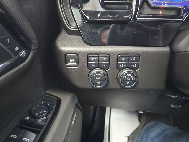 2024 Chevrolet Silverado 1500 4WD Crew Cab Short Bed ZR2
