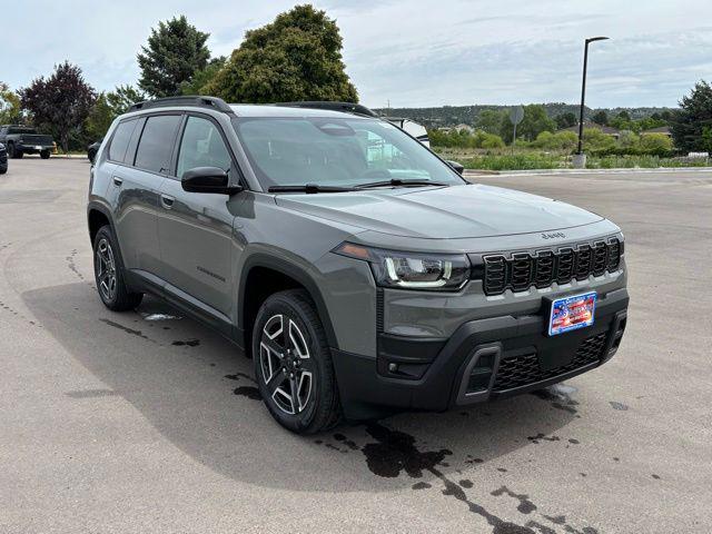 2026 Jeep Cherokee Laredo 4x4