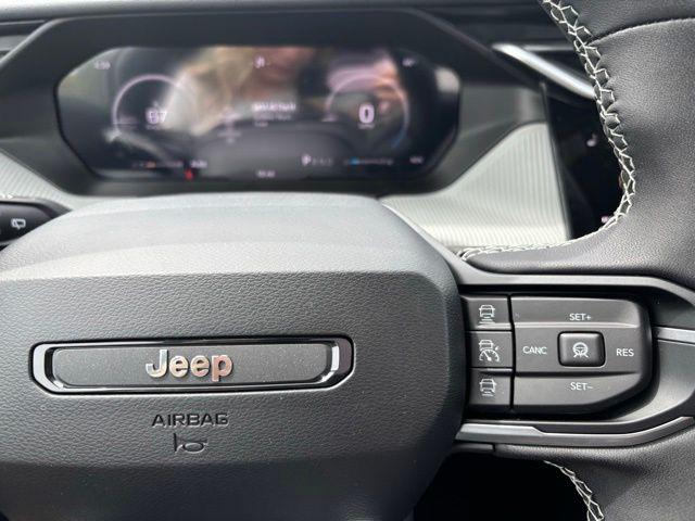2026 Jeep Cherokee Laredo 4x4