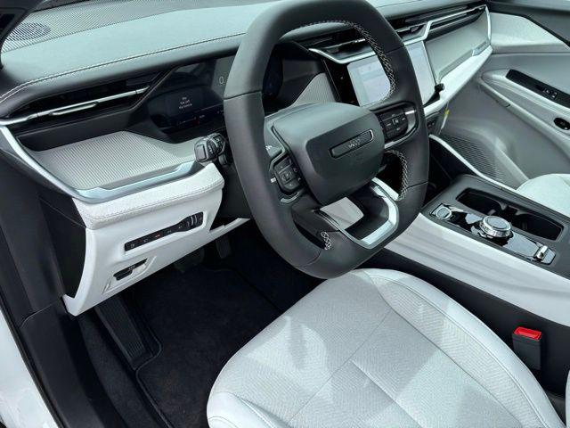2026 Jeep Cherokee Laredo 4x4