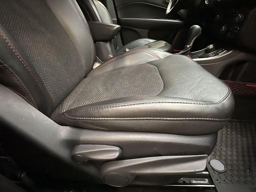 2019 Jeep Compass Trailhawk - Photo 18