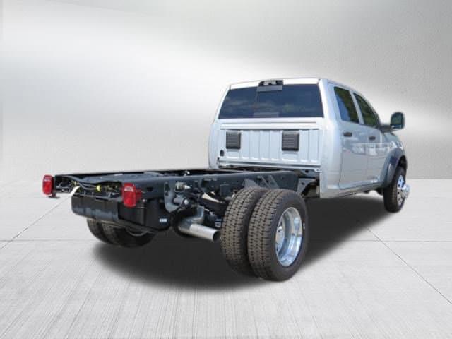 2026 RAM 5500 Chassis RAM 5500 TRADESMAN CHASSIS CREW CAB 4X4 60 CA