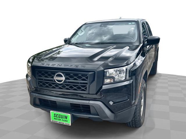 2022 Nissan Frontier S King Cab 4X2's photo