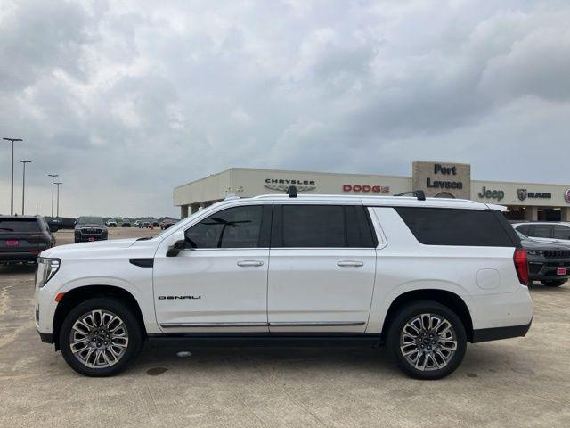 2023 GMC Yukon XL 4WD Denali Ultimate