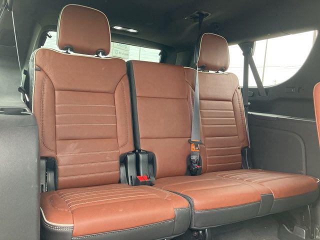 2023 GMC Yukon XL 4WD Denali Ultimate