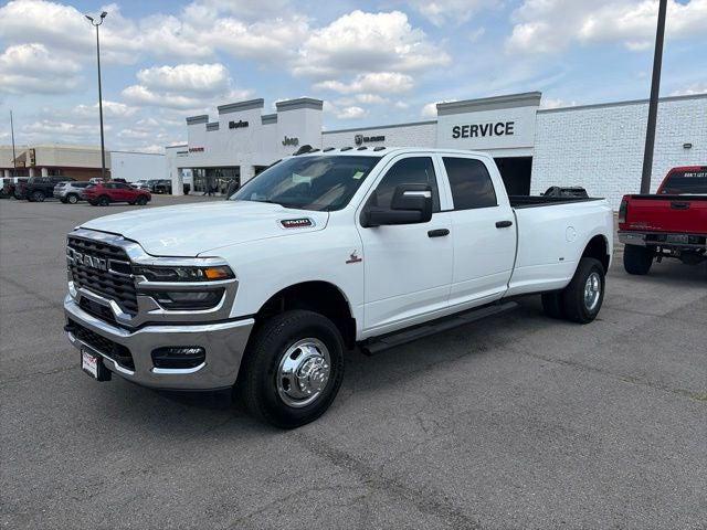 2026 RAM Ram 3500 RAM 3500 TRADESMAN CREW CAB 4X4 8 BOX 2026 RAM Ram 3500 RAM 3500 TRADESMAN CREW CAB 4X4 8 BOX