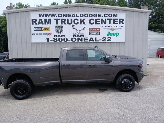 2026 RAM Ram 3500 RAM 3500 LARAMIE CREW CAB 4X4 8 BOX