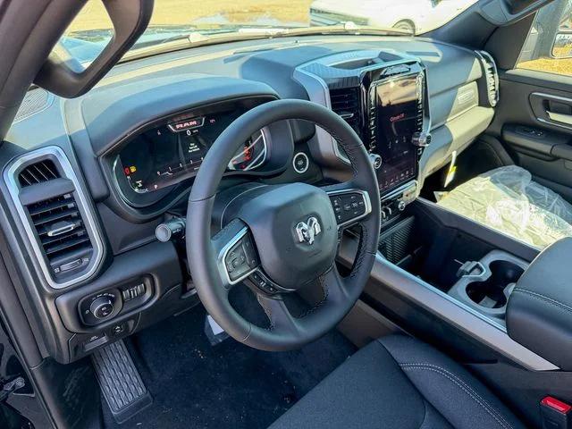 2026 Ram 1500 Big Horn Crew Cab 4x4 64 Box