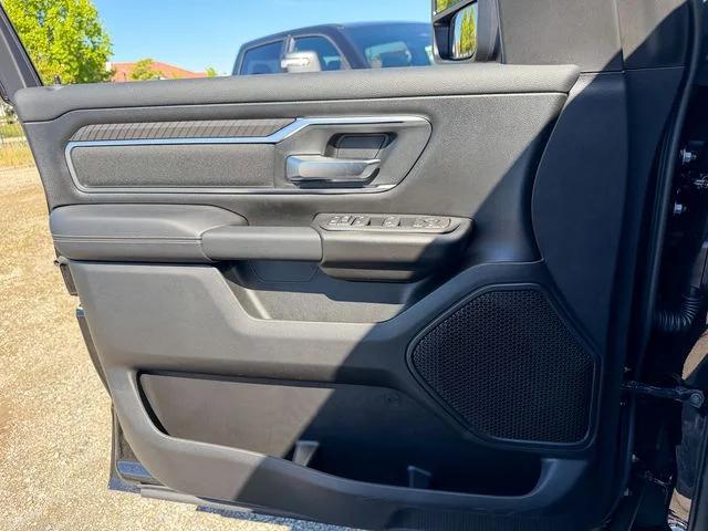 2026 Ram 1500 Big Horn Crew Cab 4x4 64 Box
