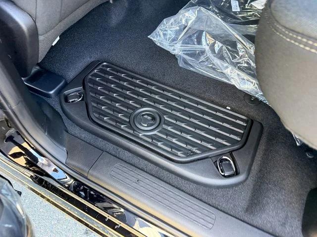 2026 Ram 1500 Big Horn Crew Cab 4x4 64 Box