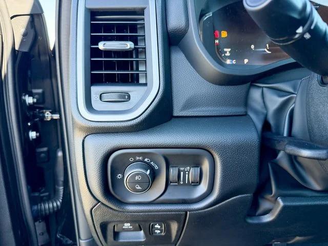 2026 Ram 1500 Big Horn Crew Cab 4x4 64 Box