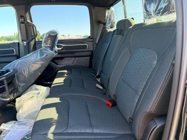 2026 Ram 1500 Big Horn Crew Cab 4x4 64 Box