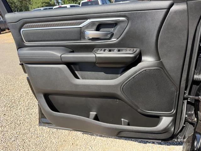 2026 Ram 1500 Big Horn Crew Cab 4x4 64 Box