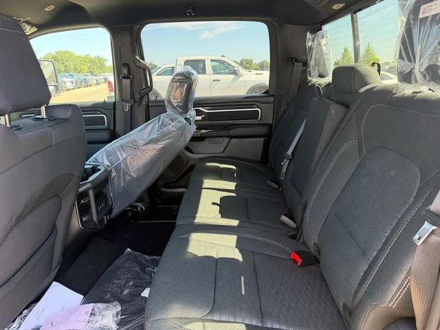 2026 Ram 1500 Big Horn Crew Cab 4x4 64 Box