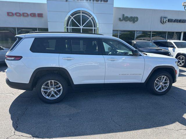 2024 Jeep Grand Cherokee L Laredo 4x4 for sale in Frontenac, KS