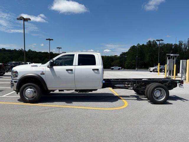 2026 RAM 5500 Chassis RAM 5500 TRADESMAN CHASSIS CREW CAB 4X4 84 CA 2026 RAM 5500 Chassis RAM 5500 TRADESMAN CHASSIS CREW CAB 4X4 84 CA