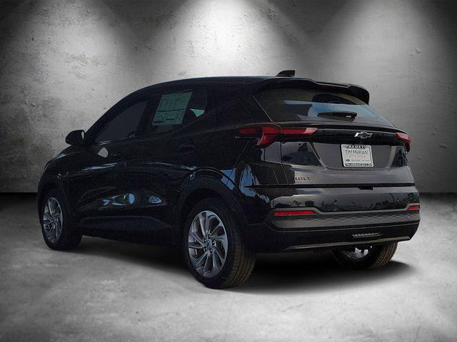 2027 Chevrolet Bolt LT FWD