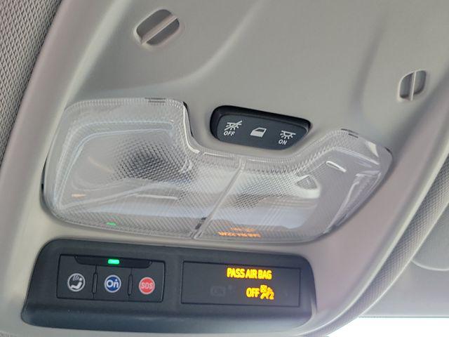 2027 Chevrolet Bolt LT FWD