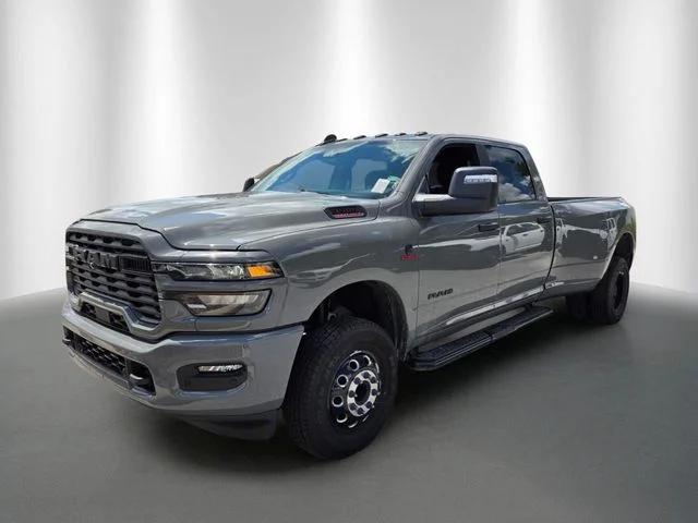 2026 RAM 3500 RAM 3500 BIG HORN CREW CAB 4X4 8 BOX