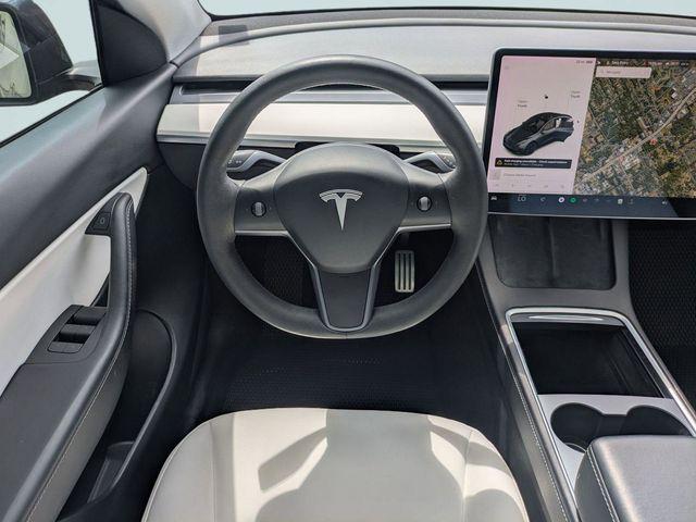 2022 Tesla Model Y Performance Dual Motor All-Wheel Drive