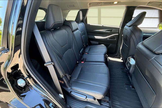2026 INFINITI QX60 LUXE AWD