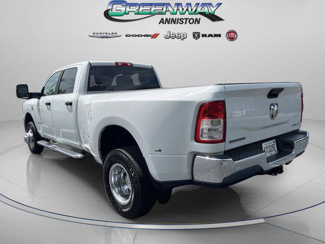 2024 Ram 3500 Big Horn Crew Cab 4x4 8' Box