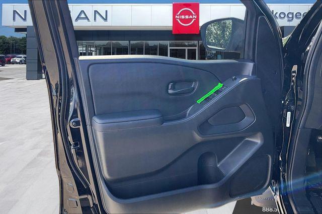 2026 Nissan Frontier Crew Cab SV 4x2