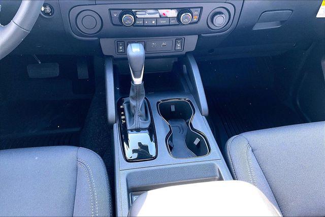 2026 Nissan Frontier Crew Cab SV 4x2