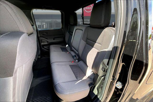 2026 Nissan Frontier Crew Cab SV 4x2