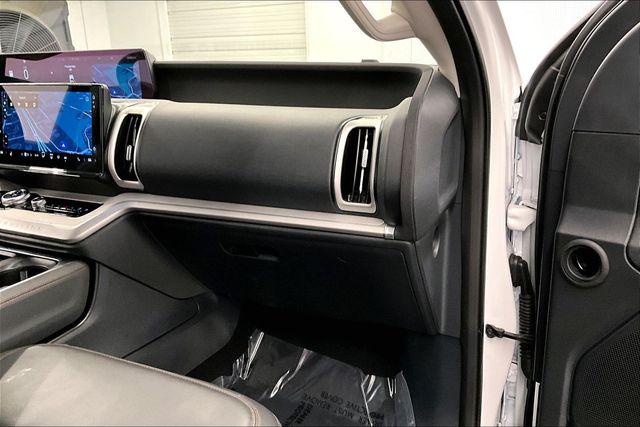 2025 Ford Expedition Active MAX