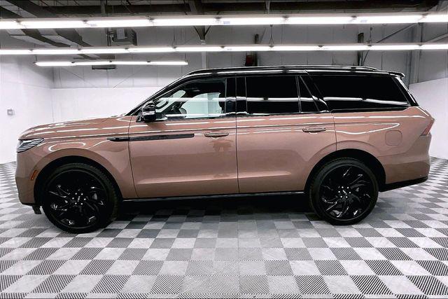 2025 Lincoln Navigator Black Label