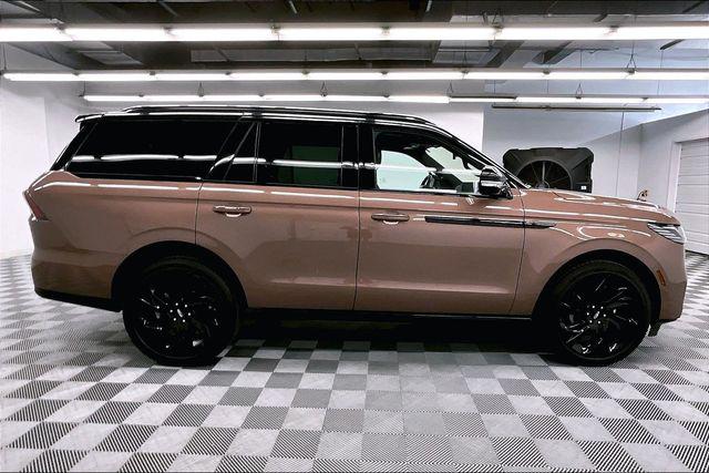 2025 Lincoln Navigator Black Label