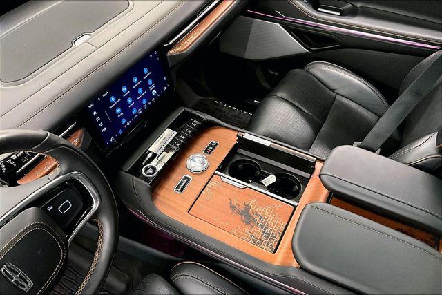 2025 Lincoln Navigator Black Label