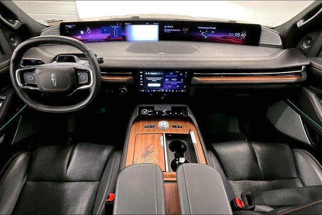 2025 Lincoln Navigator Black Label