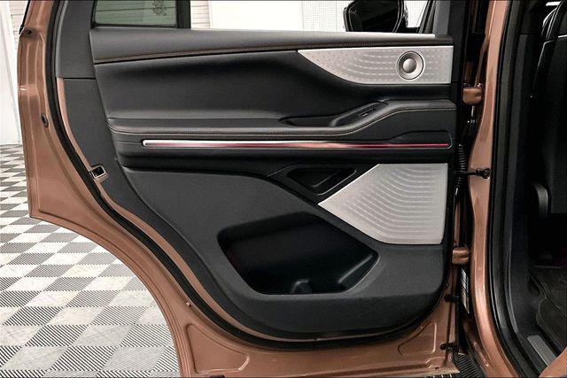 2025 Lincoln Navigator Black Label