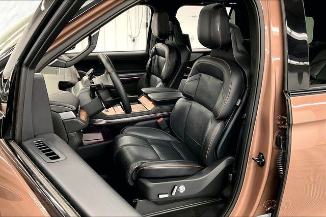 2025 Lincoln Navigator Black Label