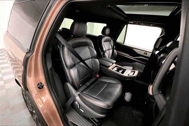 2025 Lincoln Navigator Black Label
