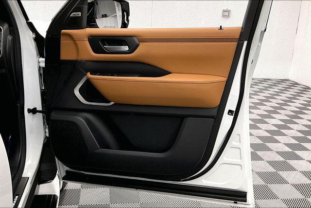 2025 Nissan Armada Platinum Reserve 4WD