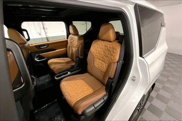 2025 Nissan Armada Platinum Reserve 4WD
